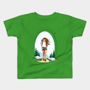 Hiking girl Kids T-Shirt